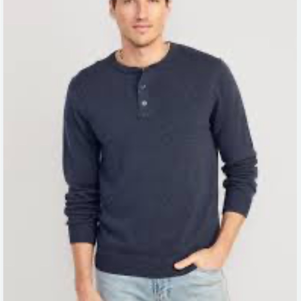 Old Navy Men's Dark Blue Crewneck Sweater
